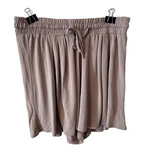 NWT  Coco + Carmen Primrose Mauve Taupe Flowy Lounge Shorts Smocked Waist S/M